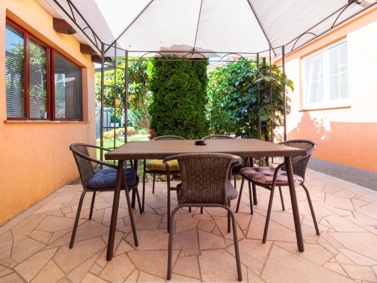 Apartmani Arijana Medulin Exterior foto